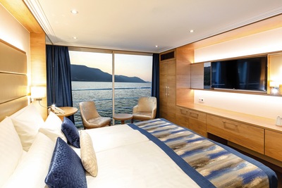 TUI Cruises TUI Ria French Balcony Cabin 0.jpg